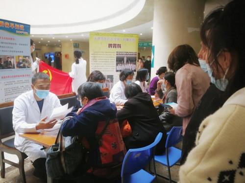 守護(hù)“胃”來，健康同行 消化科黨支部國(guó)際護(hù)胃日健康咨詢活動(dòng)紀(jì)實(shí)